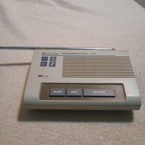 Midland Weather Monitor Model 74-109 NOAA Emergency Radio Alert System Cream
